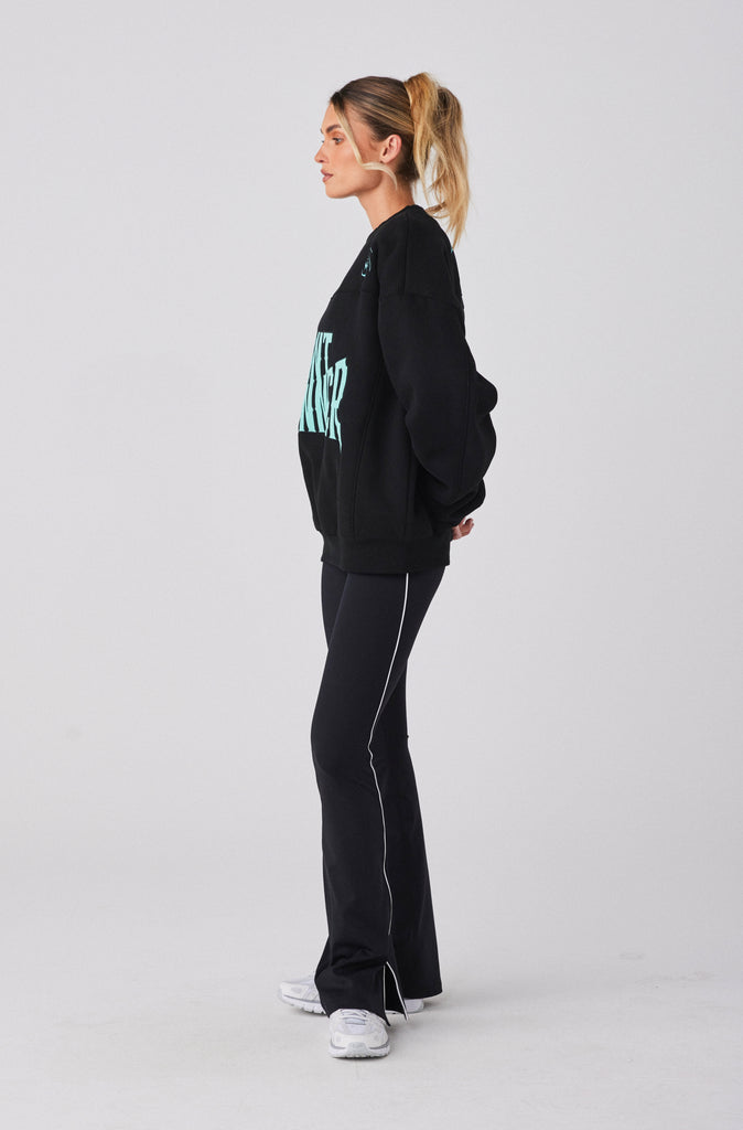 Pyro Crewneck - Black Tiffany
