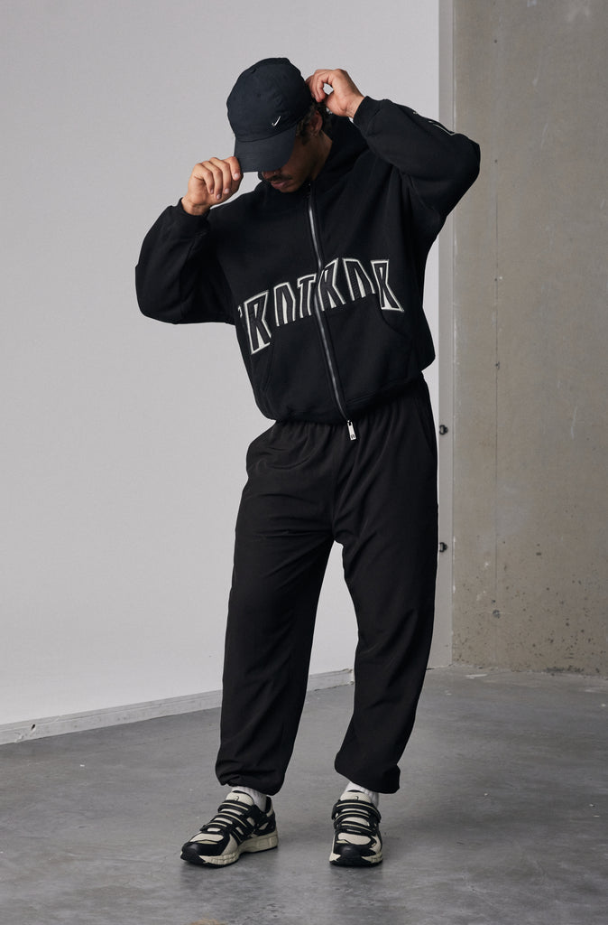 FRNTRNR Zip Hoodie - Black