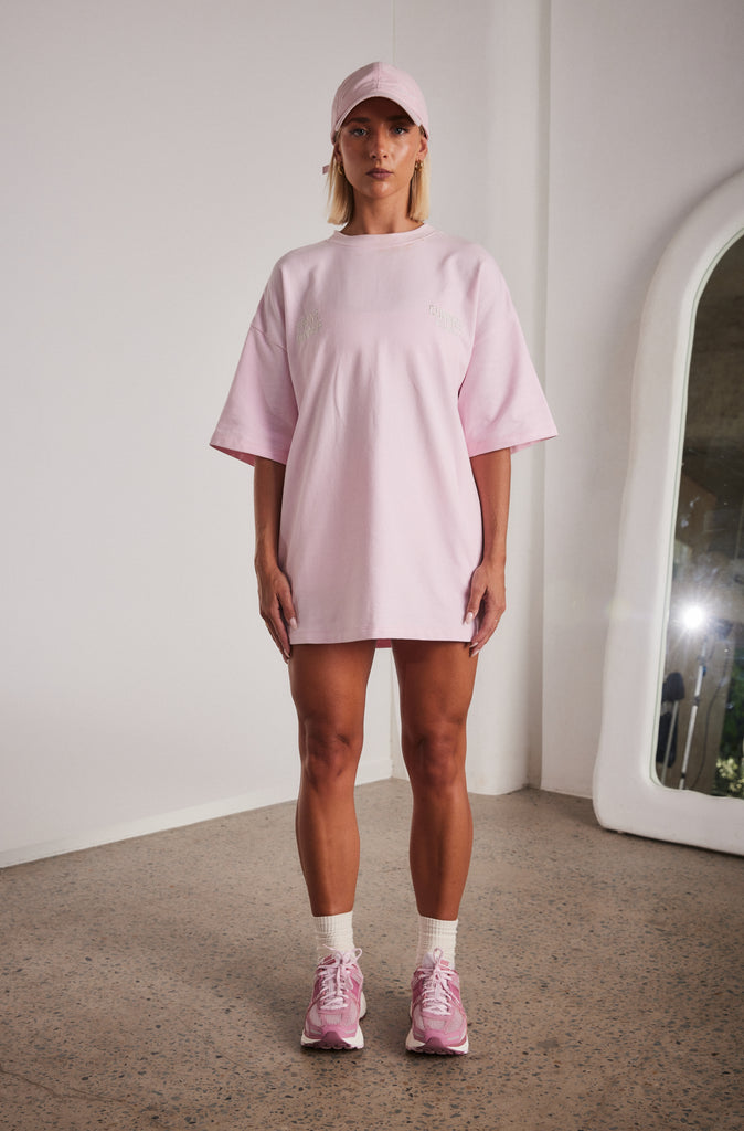 V5 Cunnies Tee - Sakura