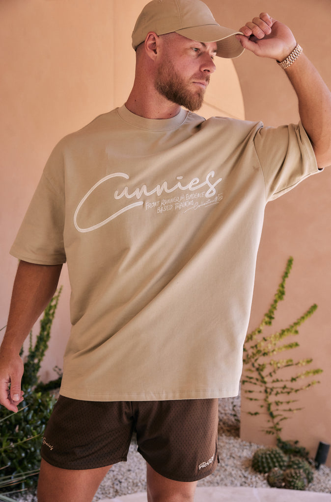 Cunnies Script Tee - Malt