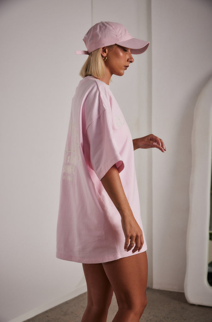 V5 Cunnies Tee - Sakura