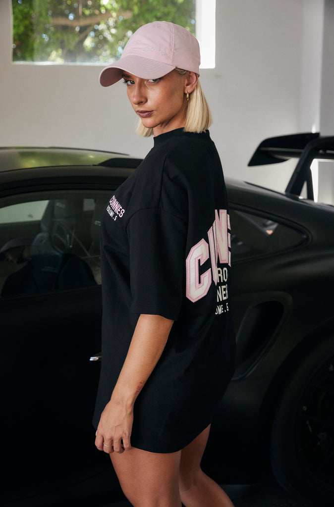 V5 Cunnies Tee - Black Sakura