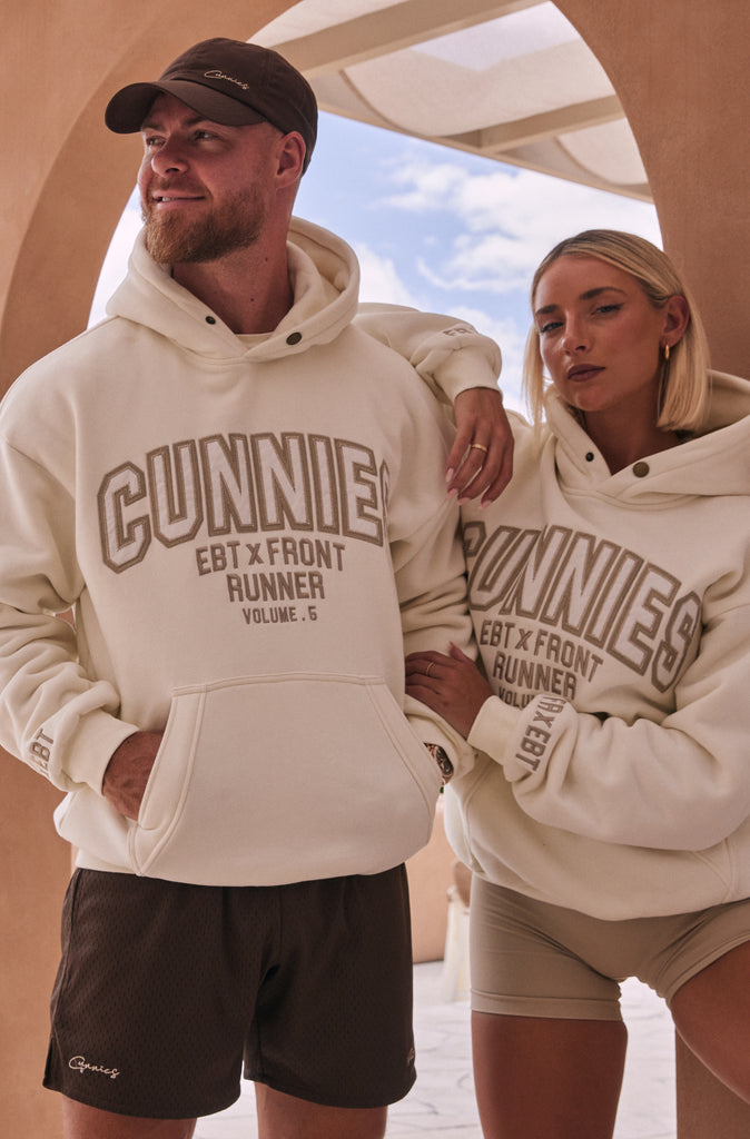 V5 Cunnies Hoodie - Vanilla