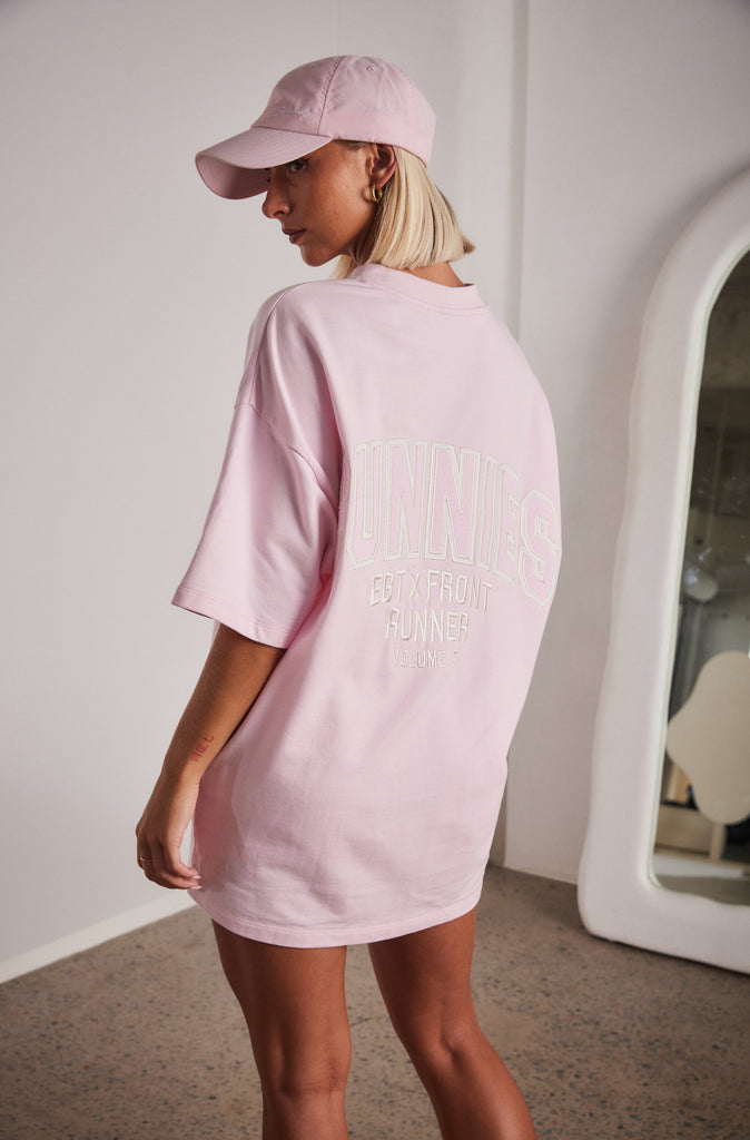 V5 Cunnies Tee - Sakura