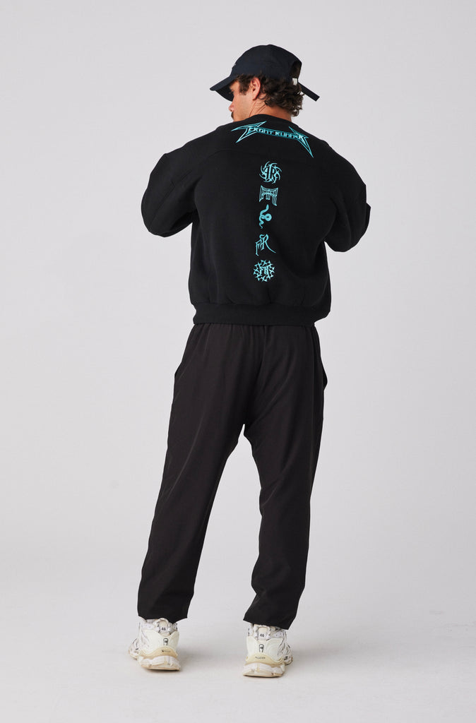Pyro Crewneck - Black Tiffany
