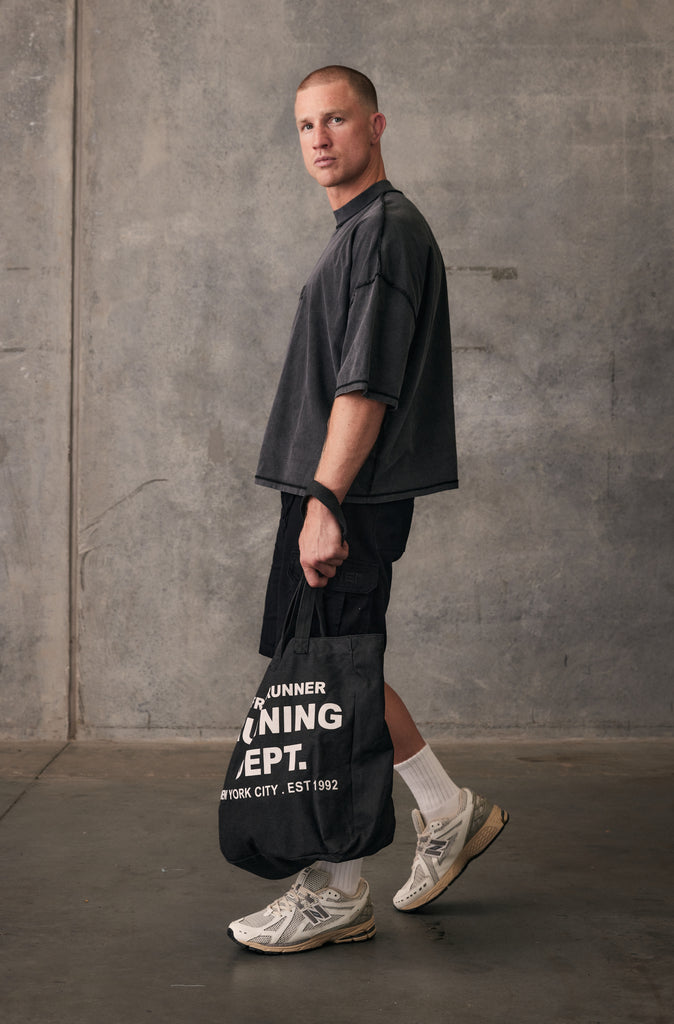 Boxy Reverse Tee - Black