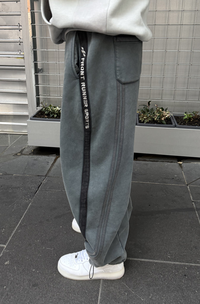 FR Sports Stripe Barrel Pants Concrete