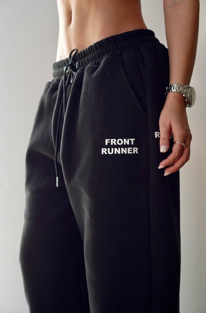 Running Dept. Barrel Leg Trackpant Black