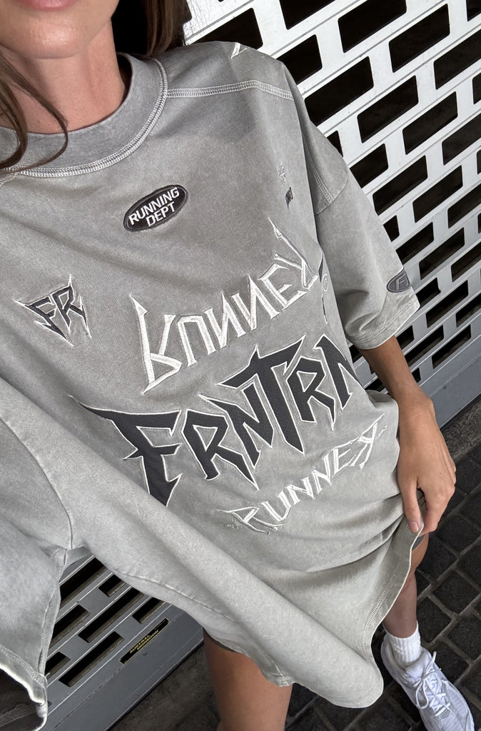 Tagged Tee Concrete [women]