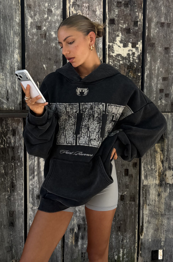 Essence Hoodie Washed Black