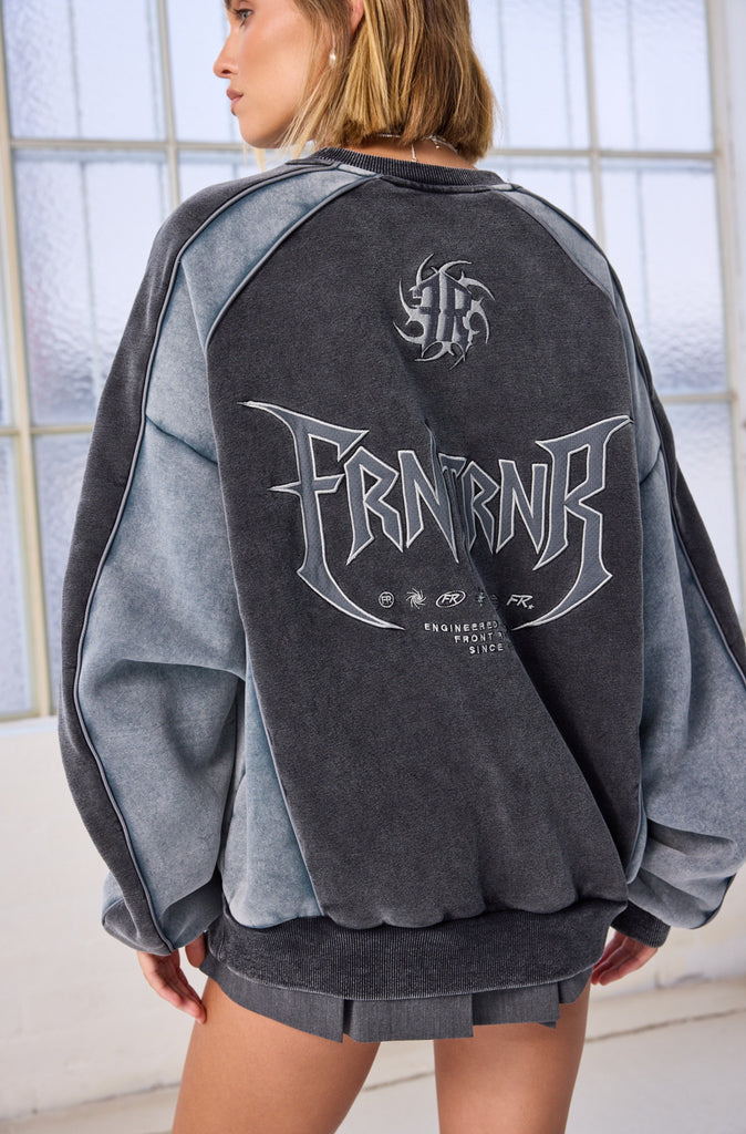 Nexus Crewneck Smoke