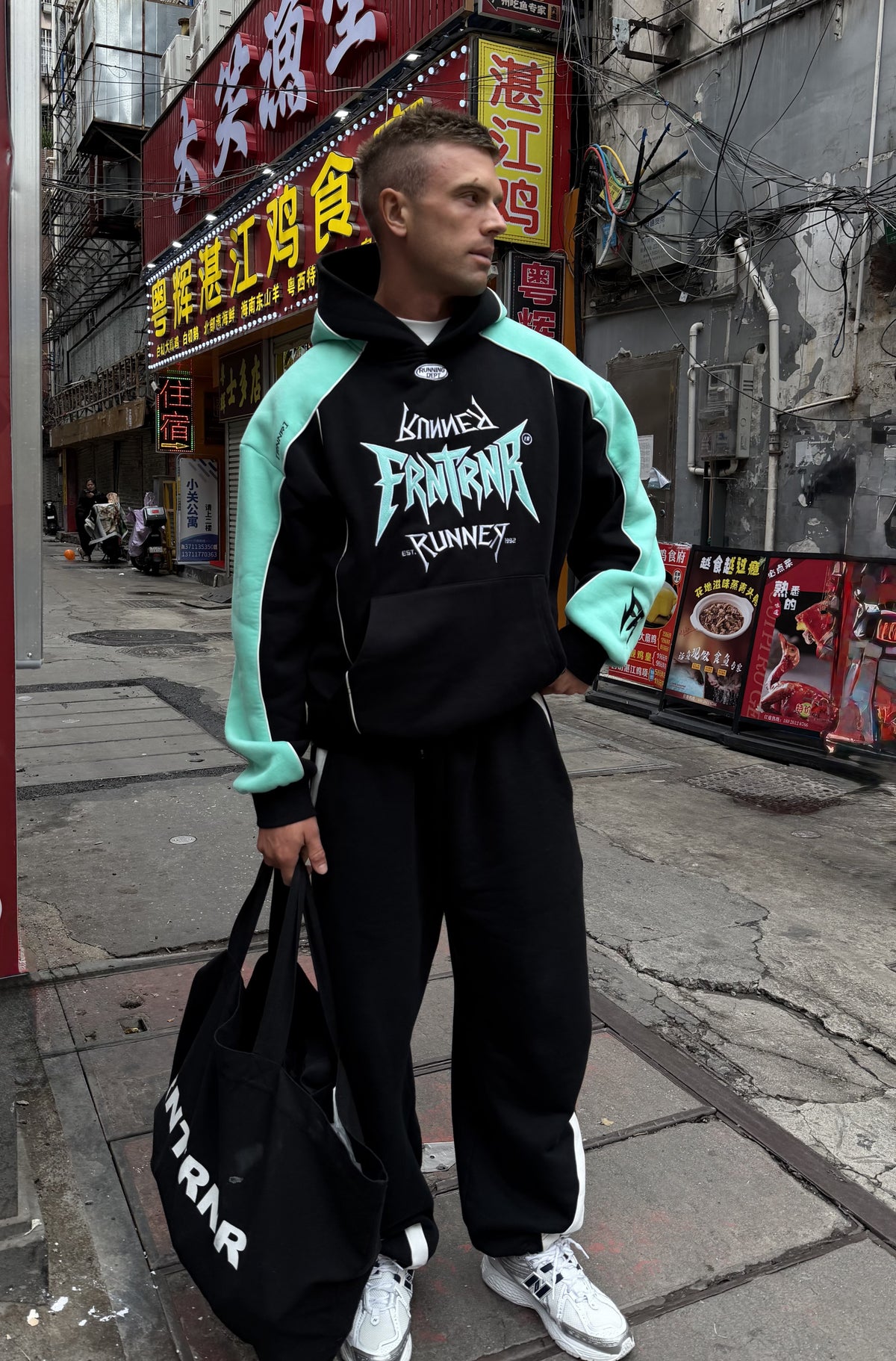 Tagged 2 Tone Hoodie Black Tiffany [men]