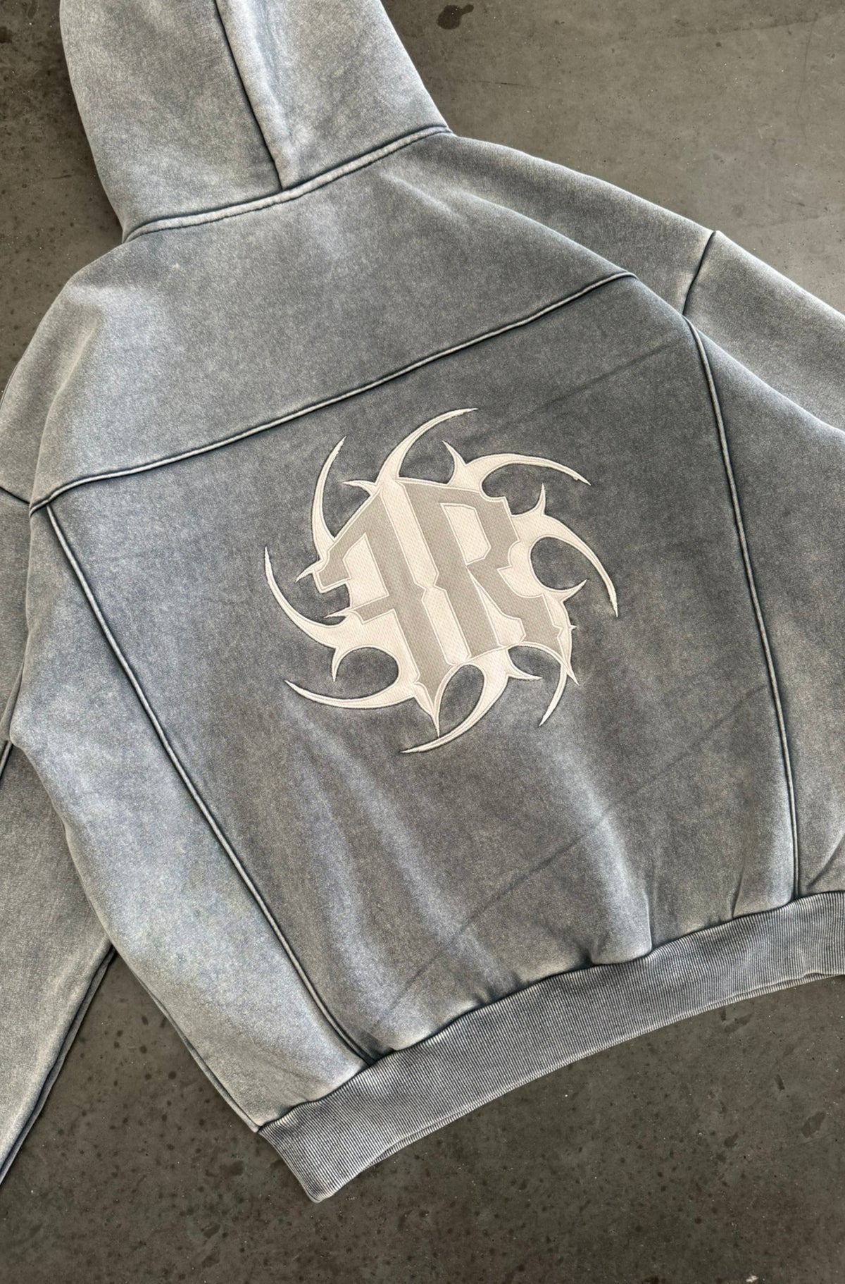 Pyro Hoodie - Concrete - Hover