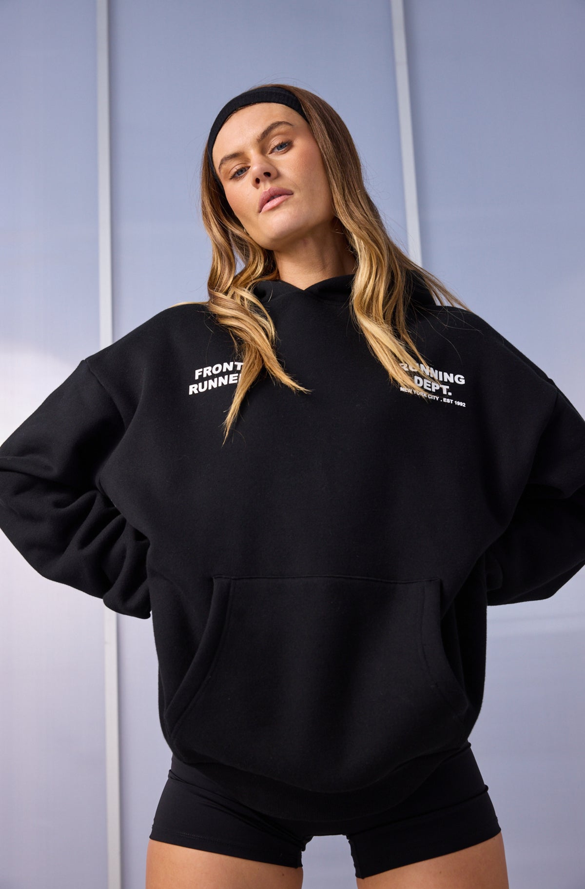 Running Dept Hoodie Black White [women]