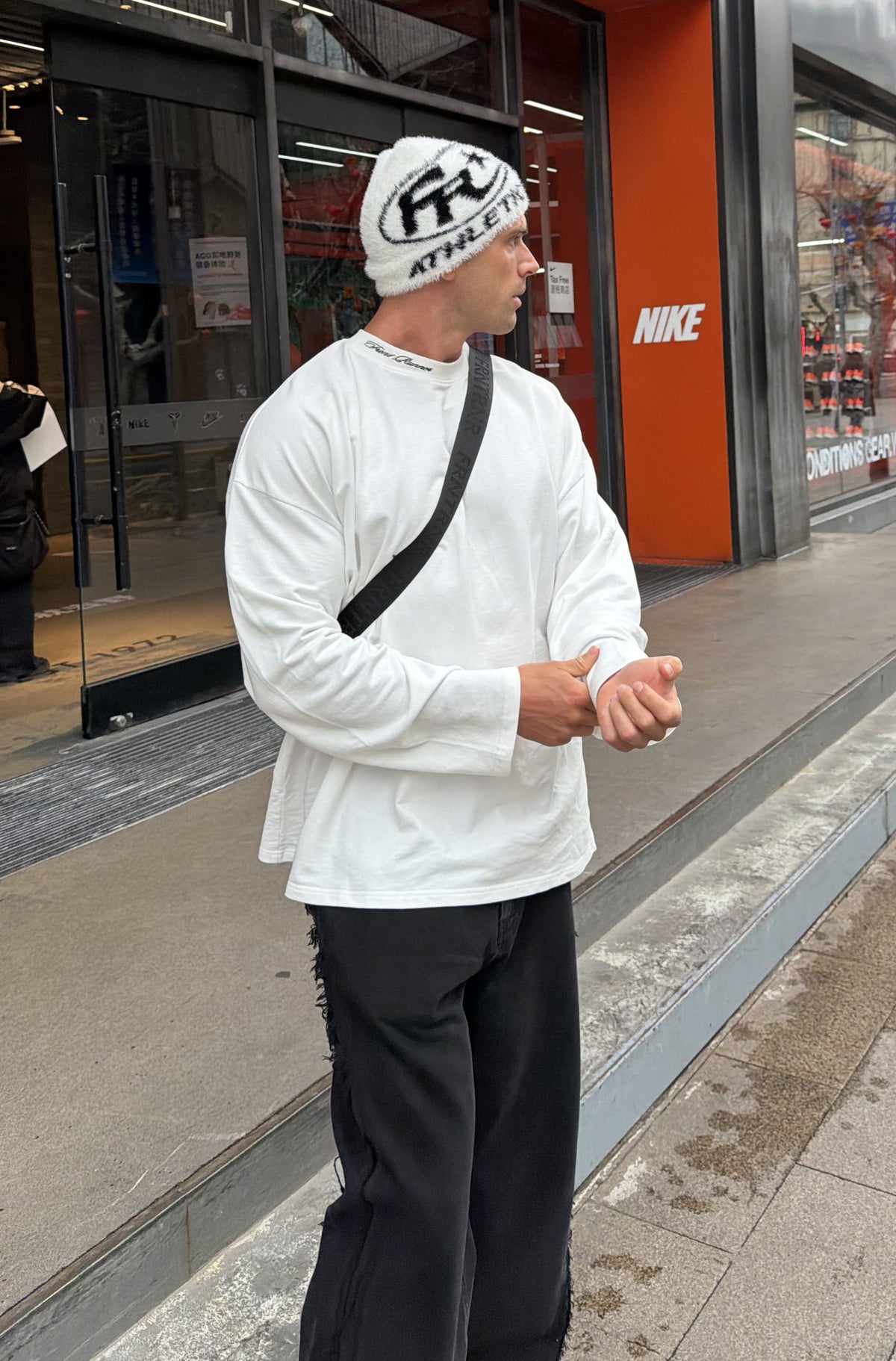 Script L/S Tee White [men]