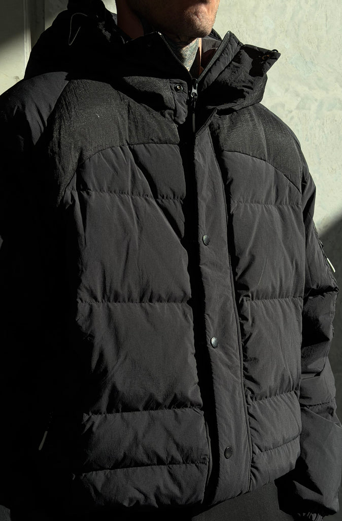 FR Hooded Puffer Jacket Black