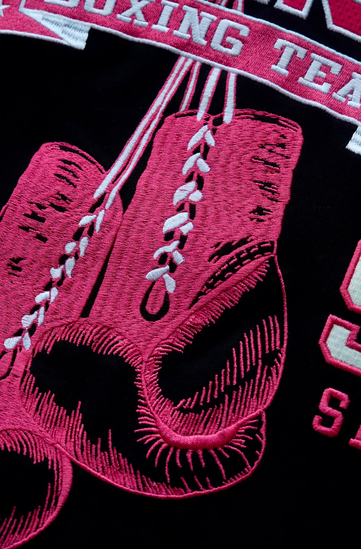 Final Round Tee - Fuchsia Night - Hover