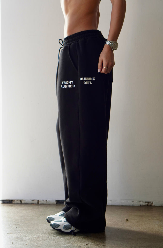 Running Dept. Barrel Leg Trackpant Black