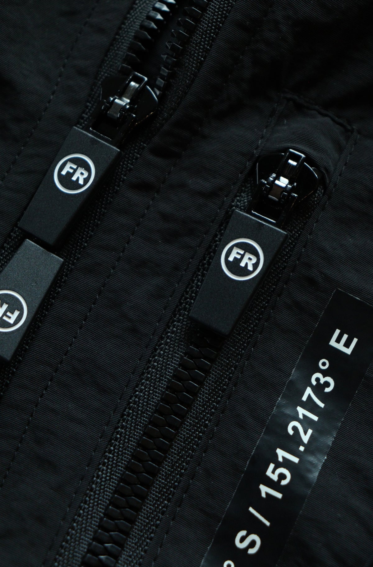 RD1 Shell Jacket - Black - Hover