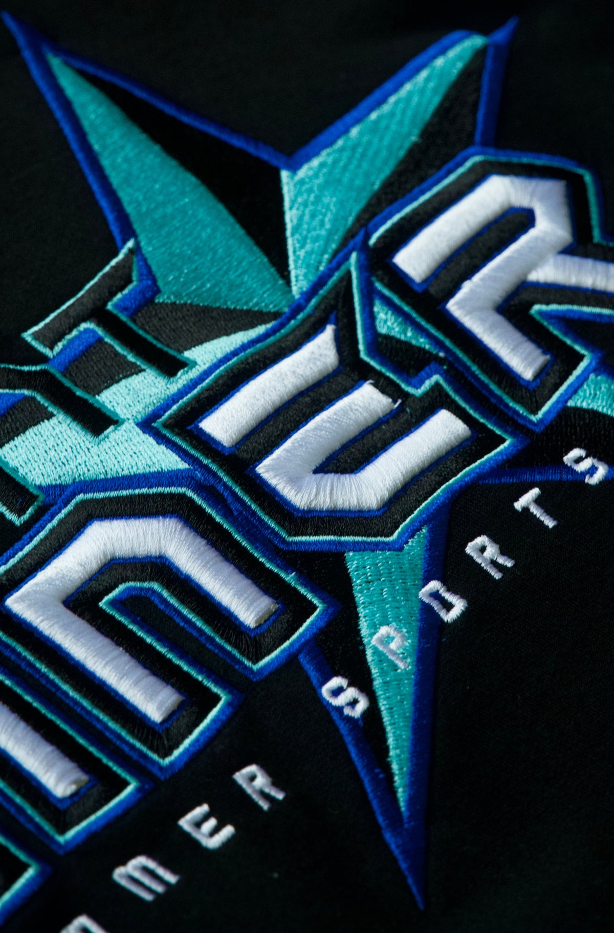 SS Runner Logo Tee - Black Aqua - Hover