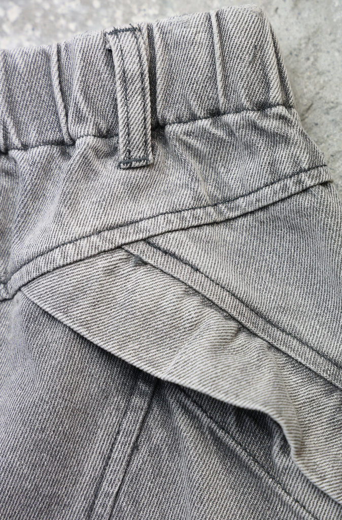 Legacy Pocket Short - Washed Grey