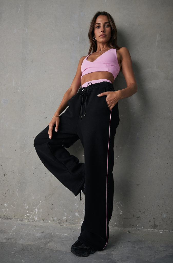 FRNTRNR Wide Leg Sweatpant - Black
