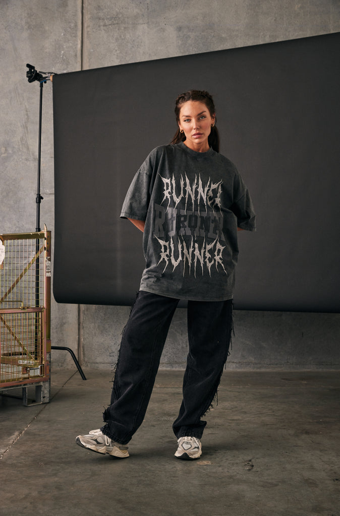 Runner Tribe Tee - Washed Black