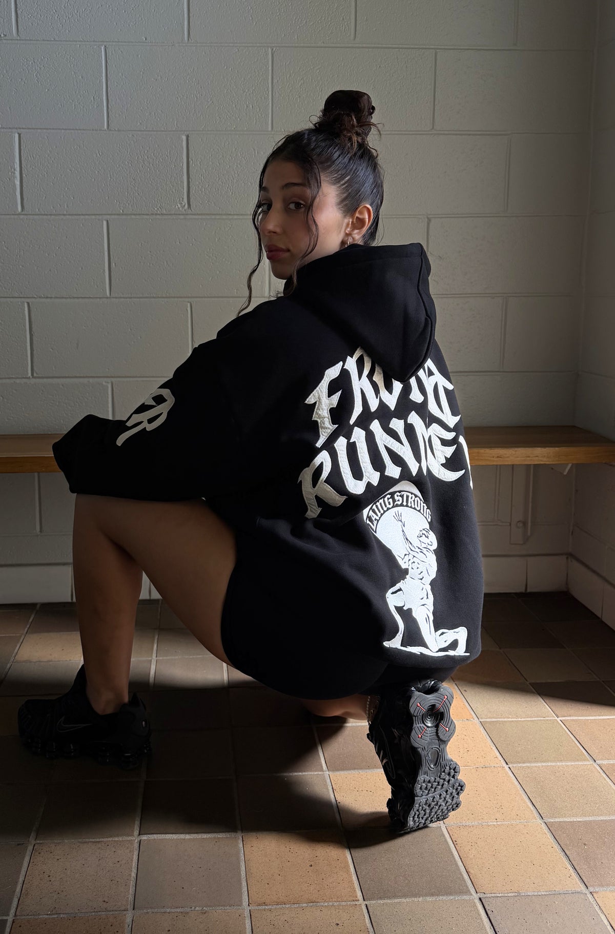 Atlas Hoodie Black [women]