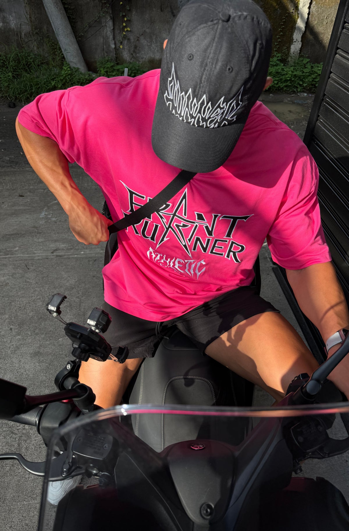 Heavy Medal Tee - Flamingo - Men