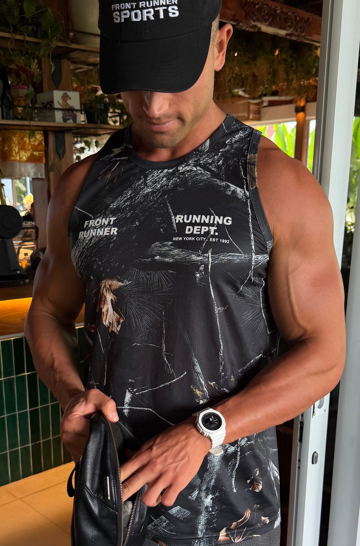 Running Dept Tech Singlet Night Camo [men]