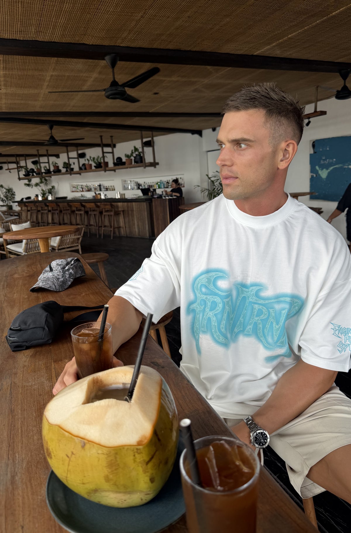 Liquid Glow Tee Vanilla [men]