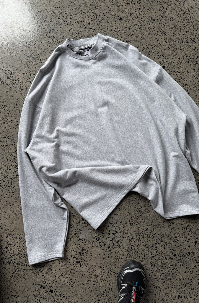 Script L/S Tee Grey Marle