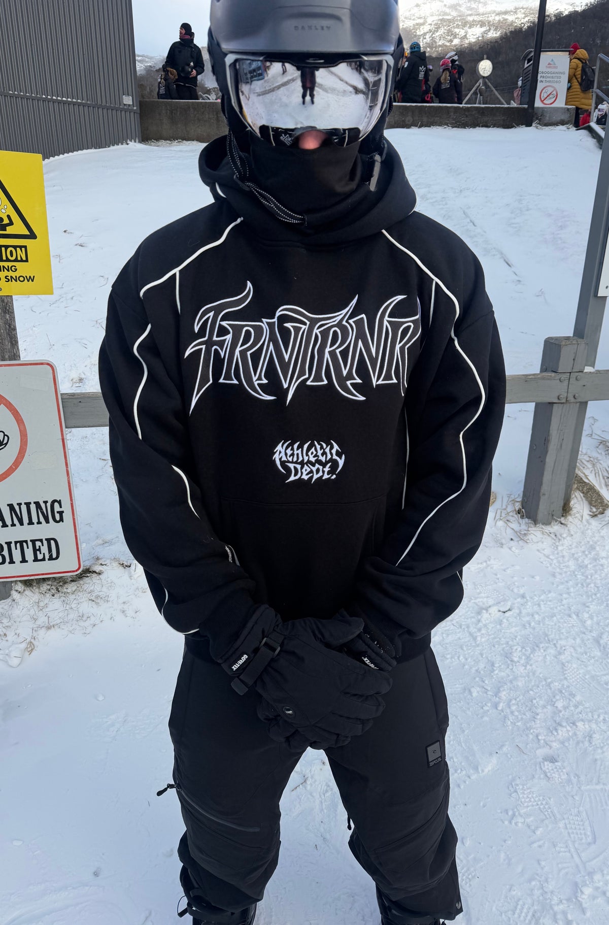 Thorned Legacy Hoodie Black [men]