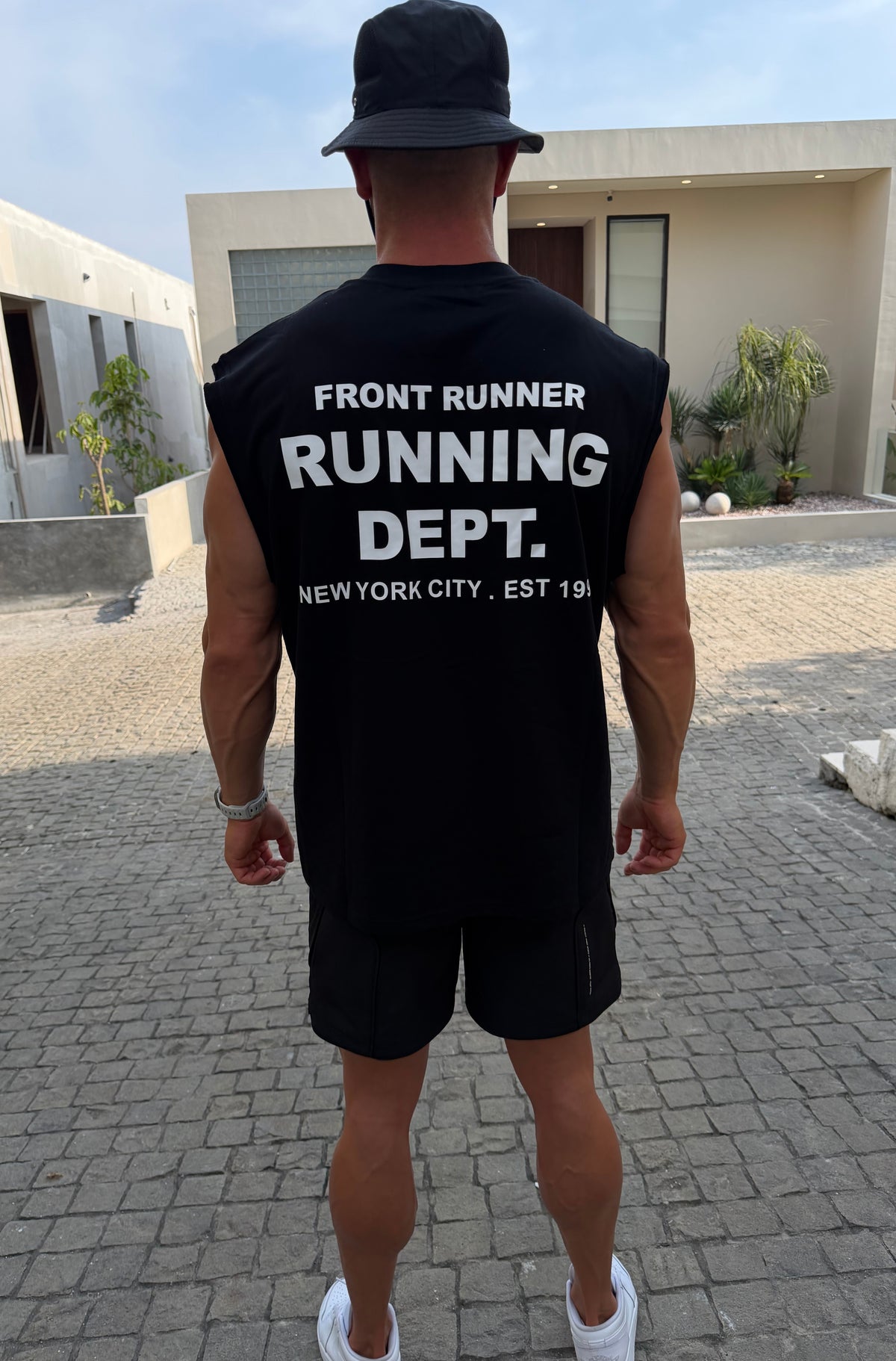 Running Dept Tank Black [men]