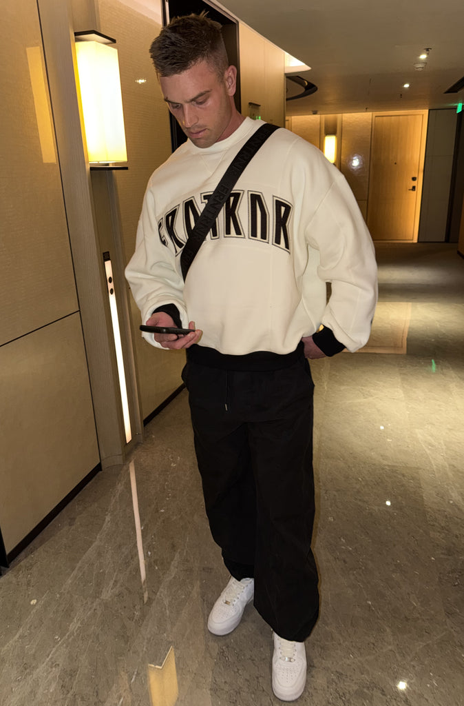 FRNTRNR Crewneck Vanilla