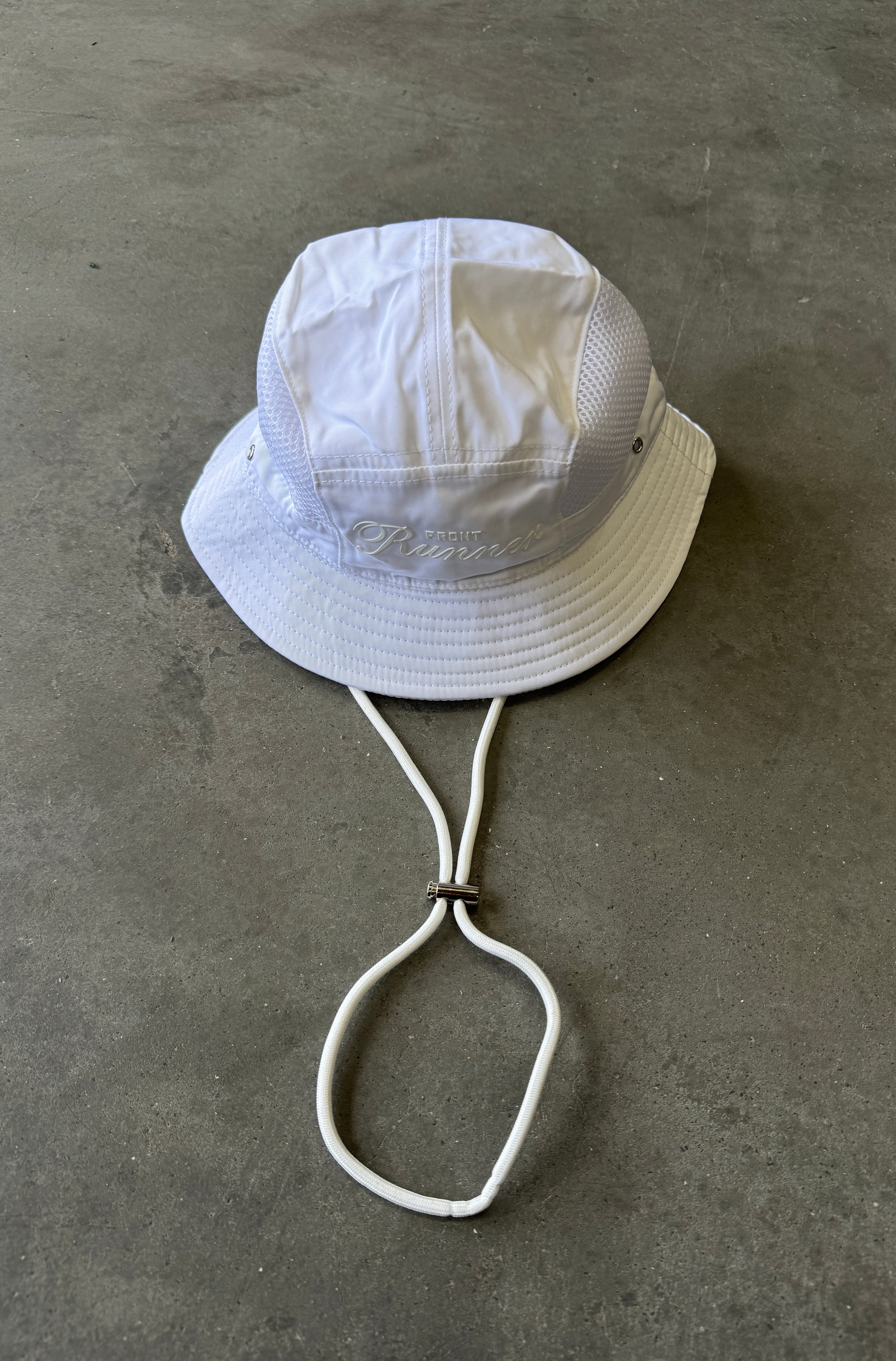 Basics Bucket Hat - White – Front Runner