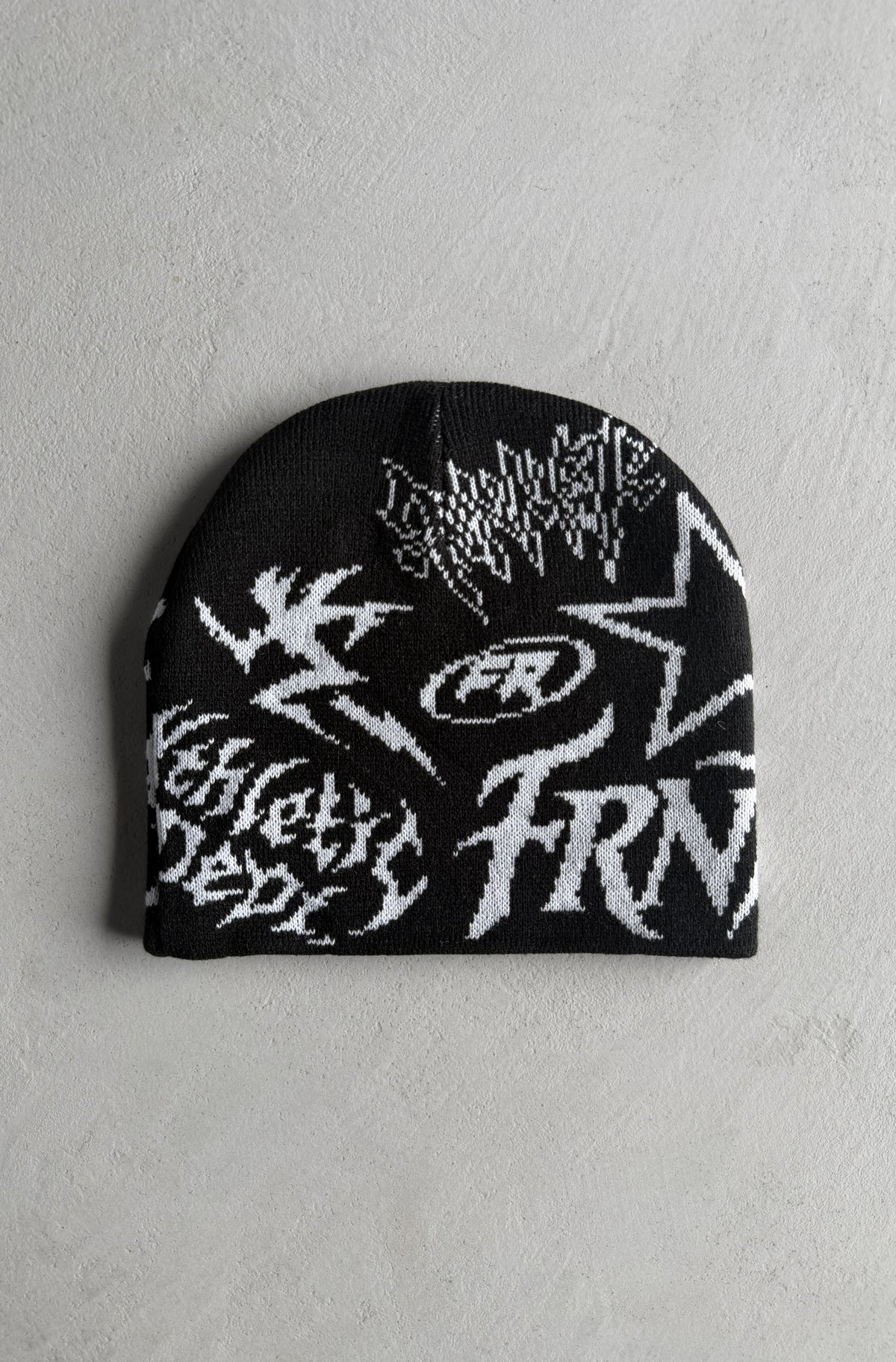 Runner Remix Skull Beanie Black