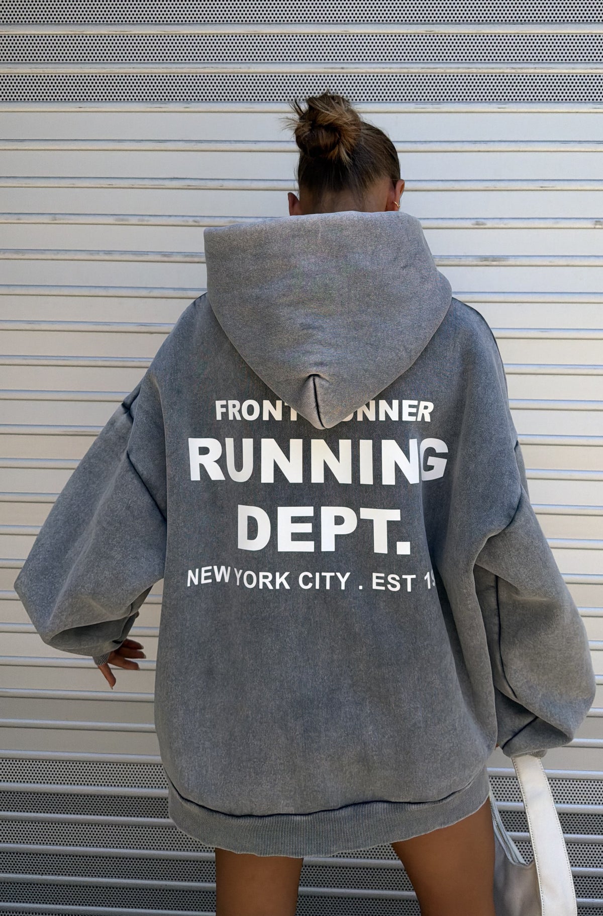 Running Dept Hoodie Concrete Wash [women]