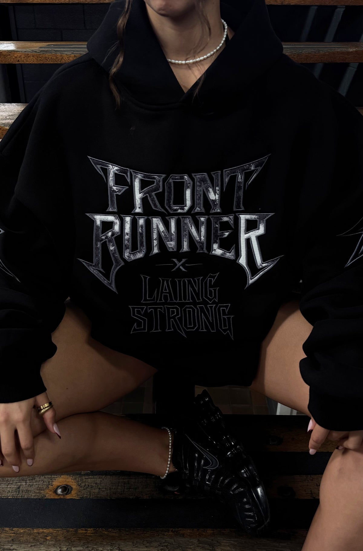 Lead the Charge Hoodie Black [women]