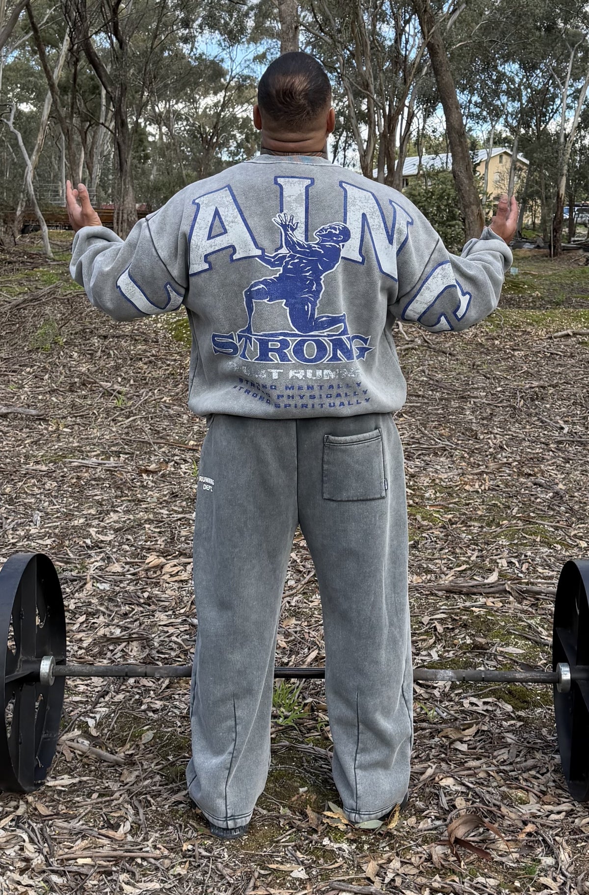 Pillars of Strength Crewneck Concrete [men]