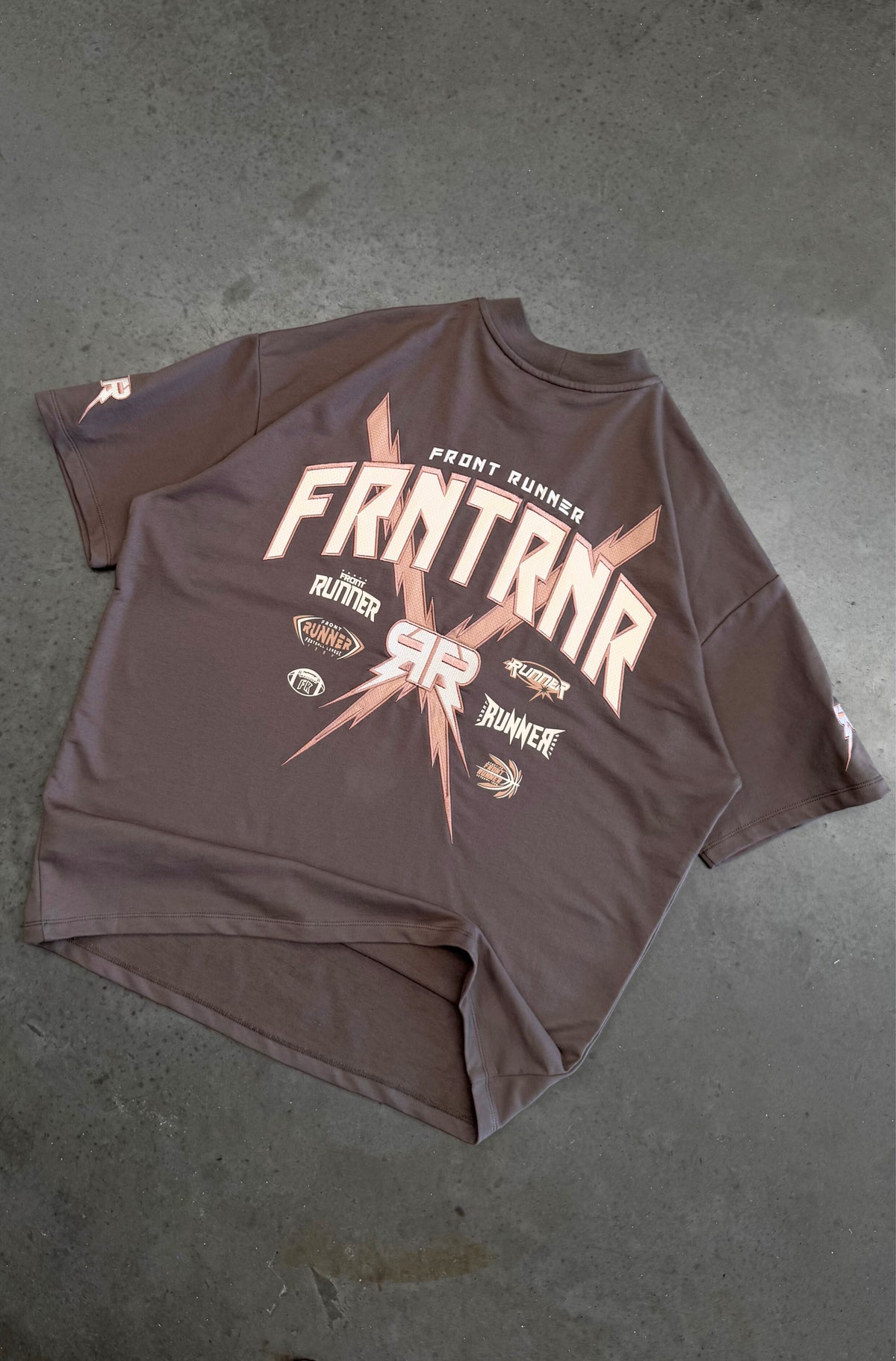 Bolt Tee - Titanium - Hover