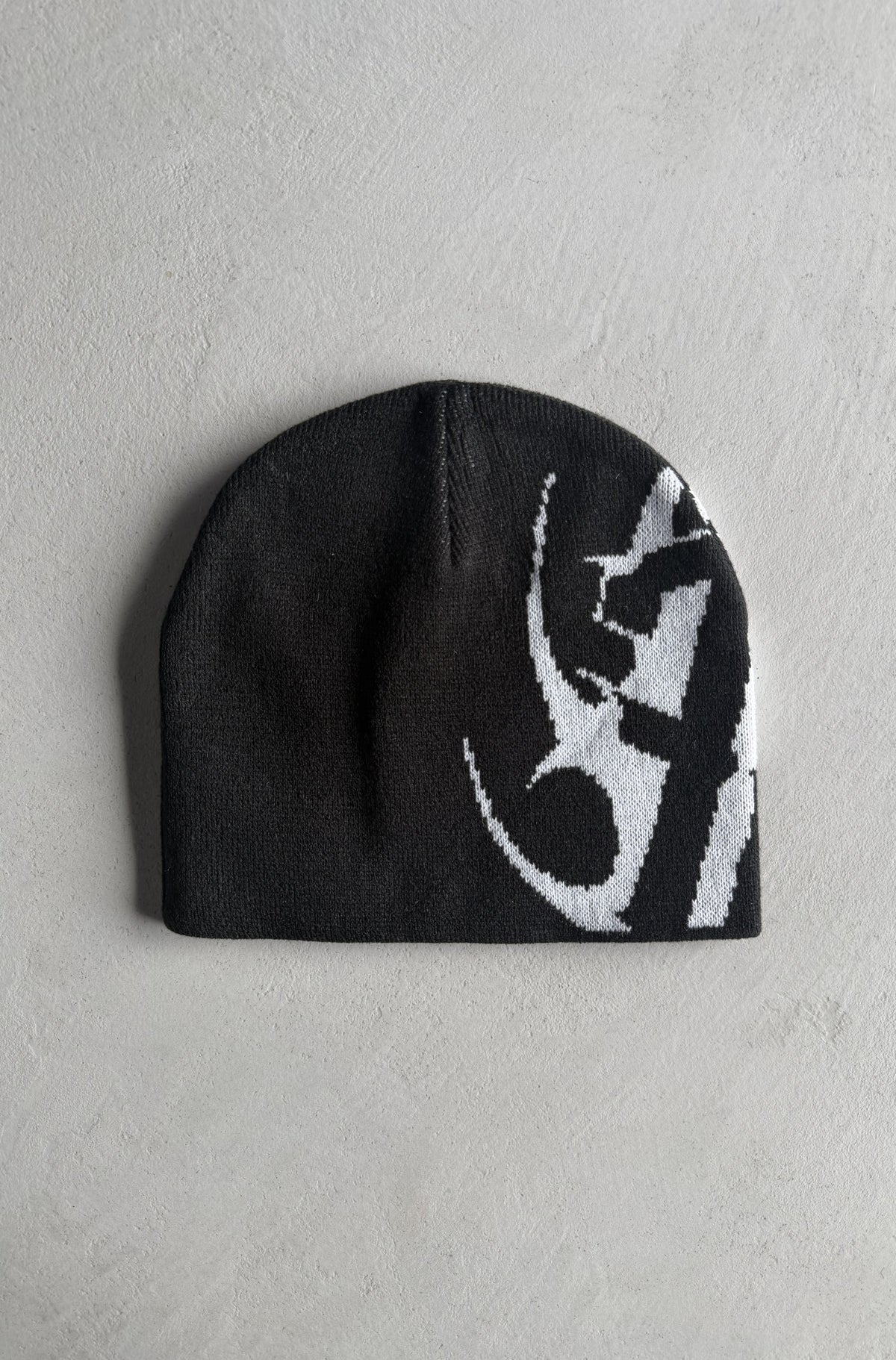 Pyro Skull Beanie Black