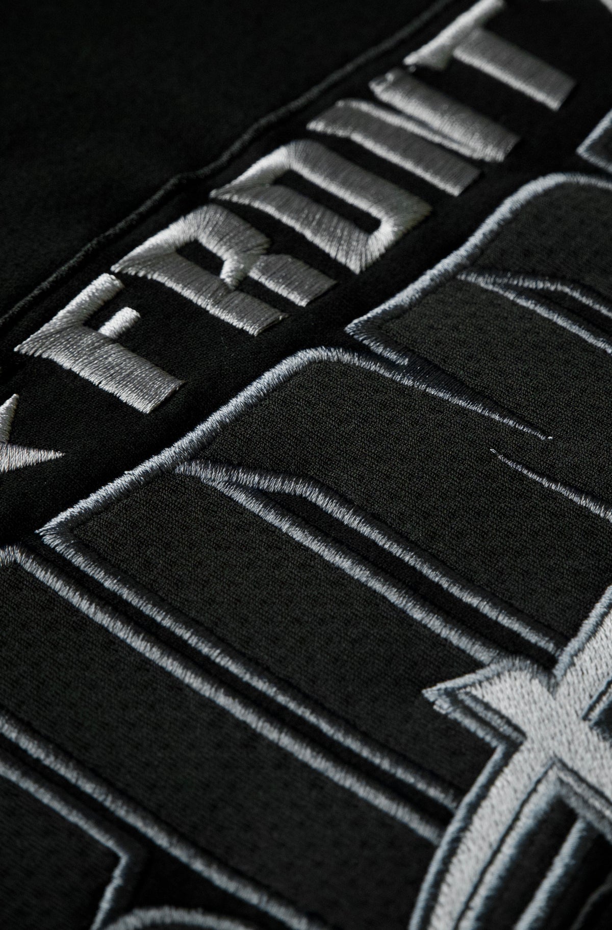 Track Runner Tee - Graphite - Hover