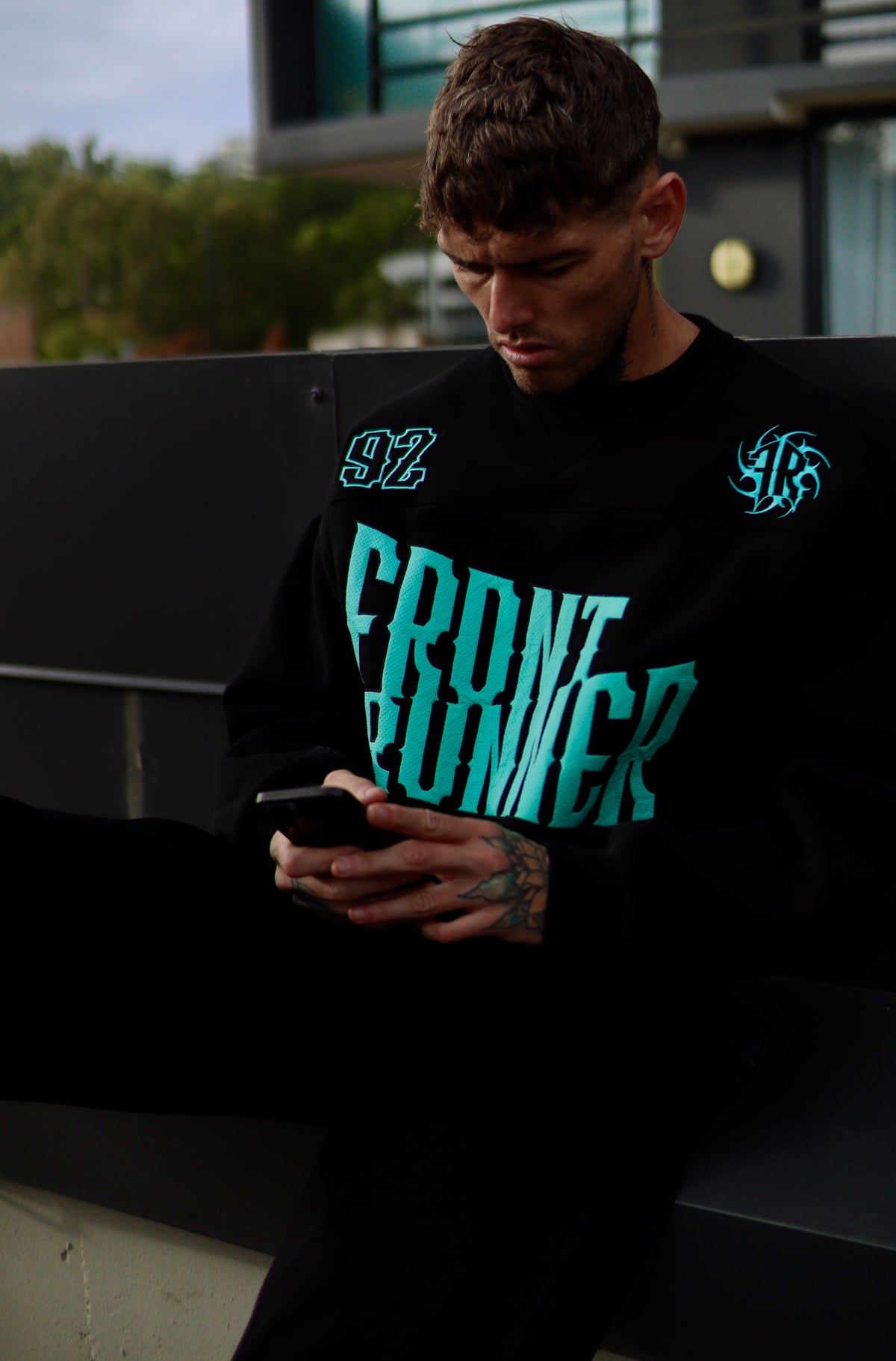 Pyro Crewneck - Black Tiffany - Men