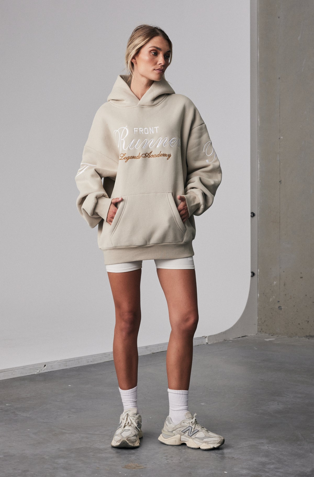 Legends Academy Hoodie - Malt