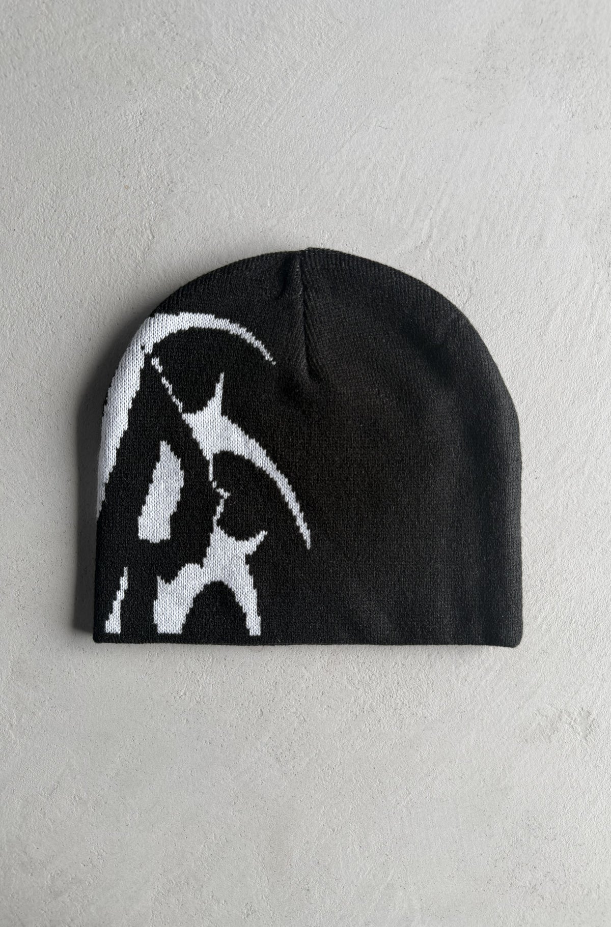 Pyro Skull Beanie Black