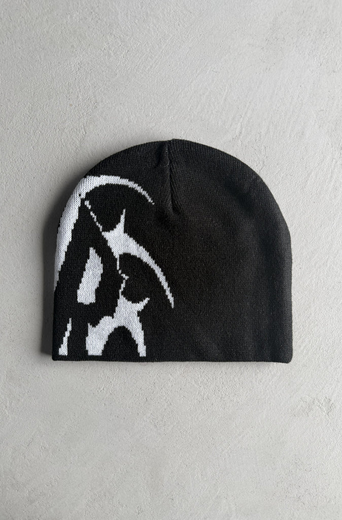 Pyro Skull Beanie Black