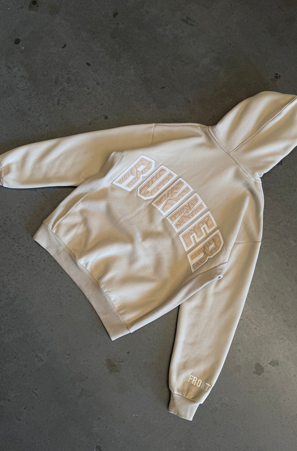 Runner Hoodie - Malt - Hover