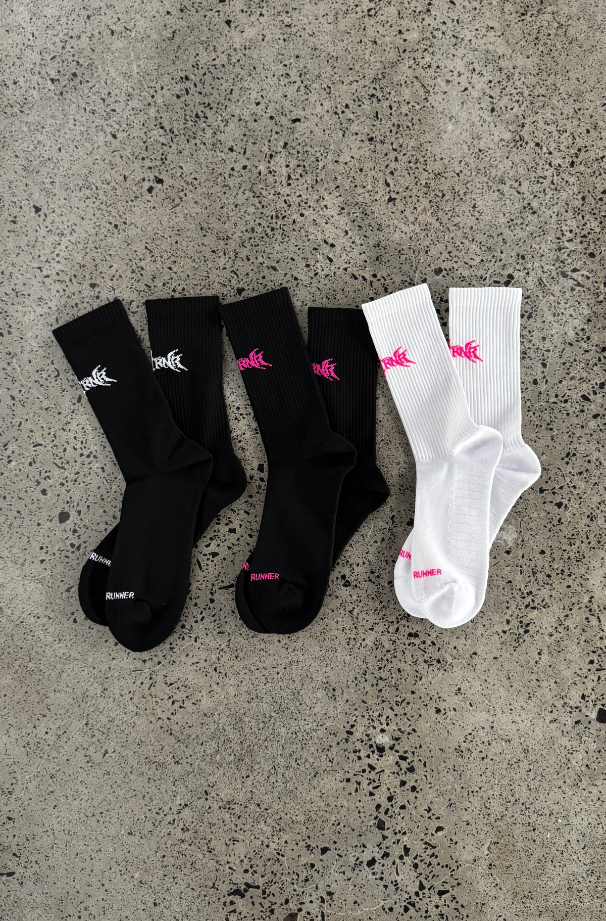 Dagger Socks 3pk - White/Black Flamingo/Black - Women