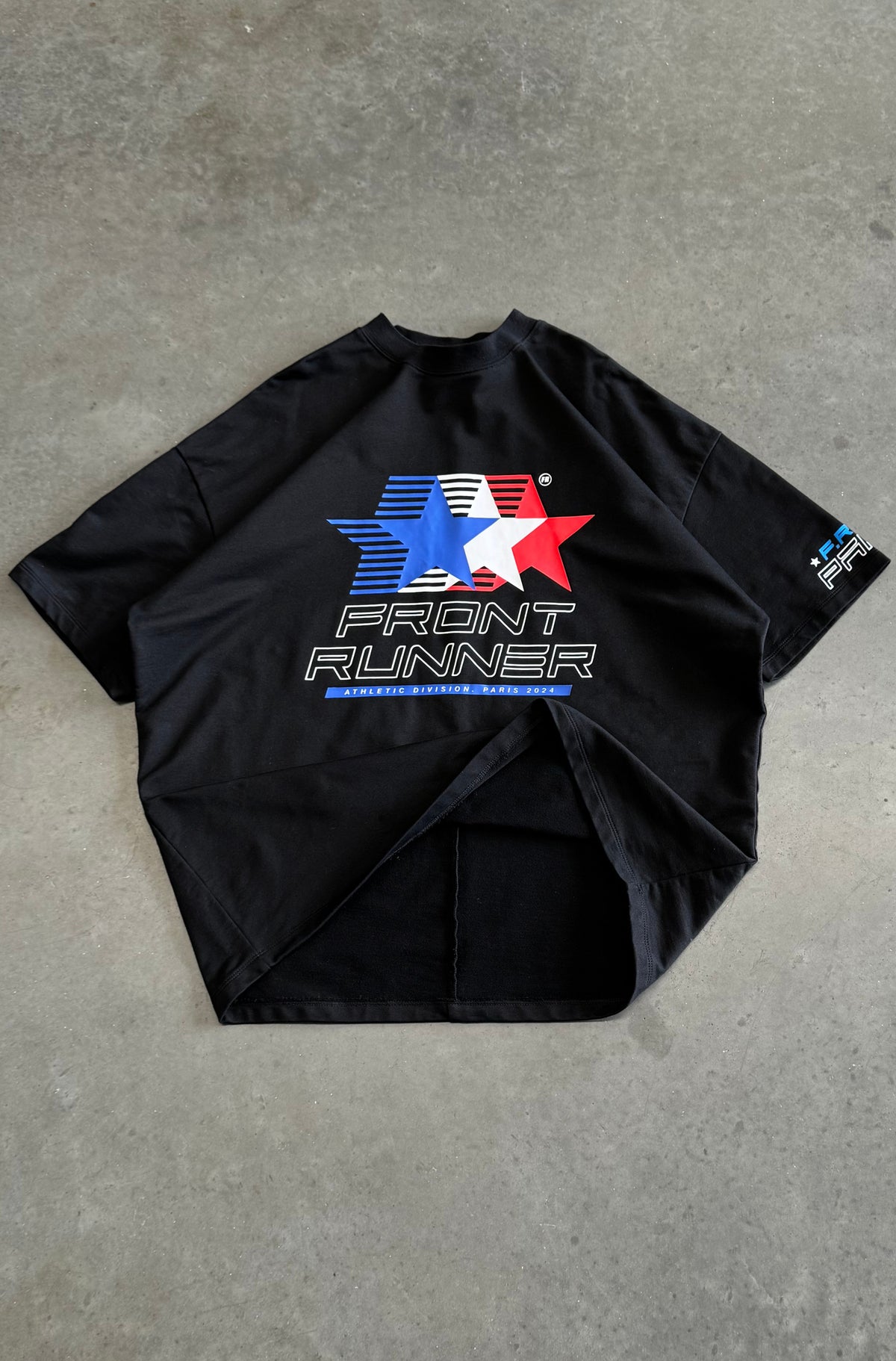 Paris24 Tee - Black - Hover